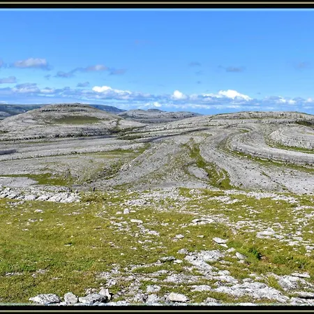 Roadside The Burren County Clare Сasa de vacaciones